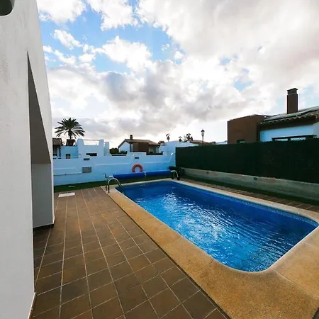 Villa James Villa